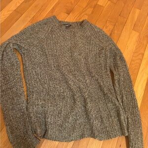 Express Men's Green Knitted Crewneck Sweater
